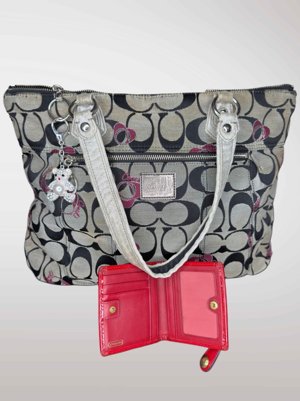 Coach Poppy Signature Tote with Red Patent Coach Wallet - Picture 2 of 12